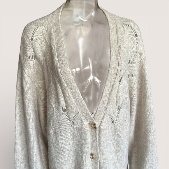 CARLY JEAN LOS ANGELES CJLA Ivory Duster Button Cardigan Sweater L New - Picture 3 of 8